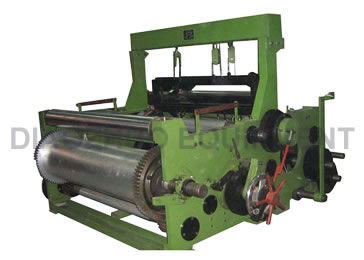 Shuttleless Weaving Machine